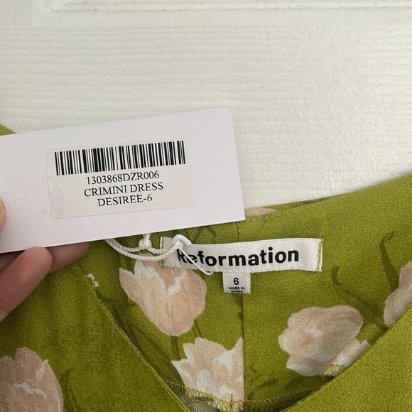 Reformation Crimini Dress, size 6, color Desiree - Picture 8 of 9